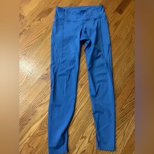 Blue leggings with pockets